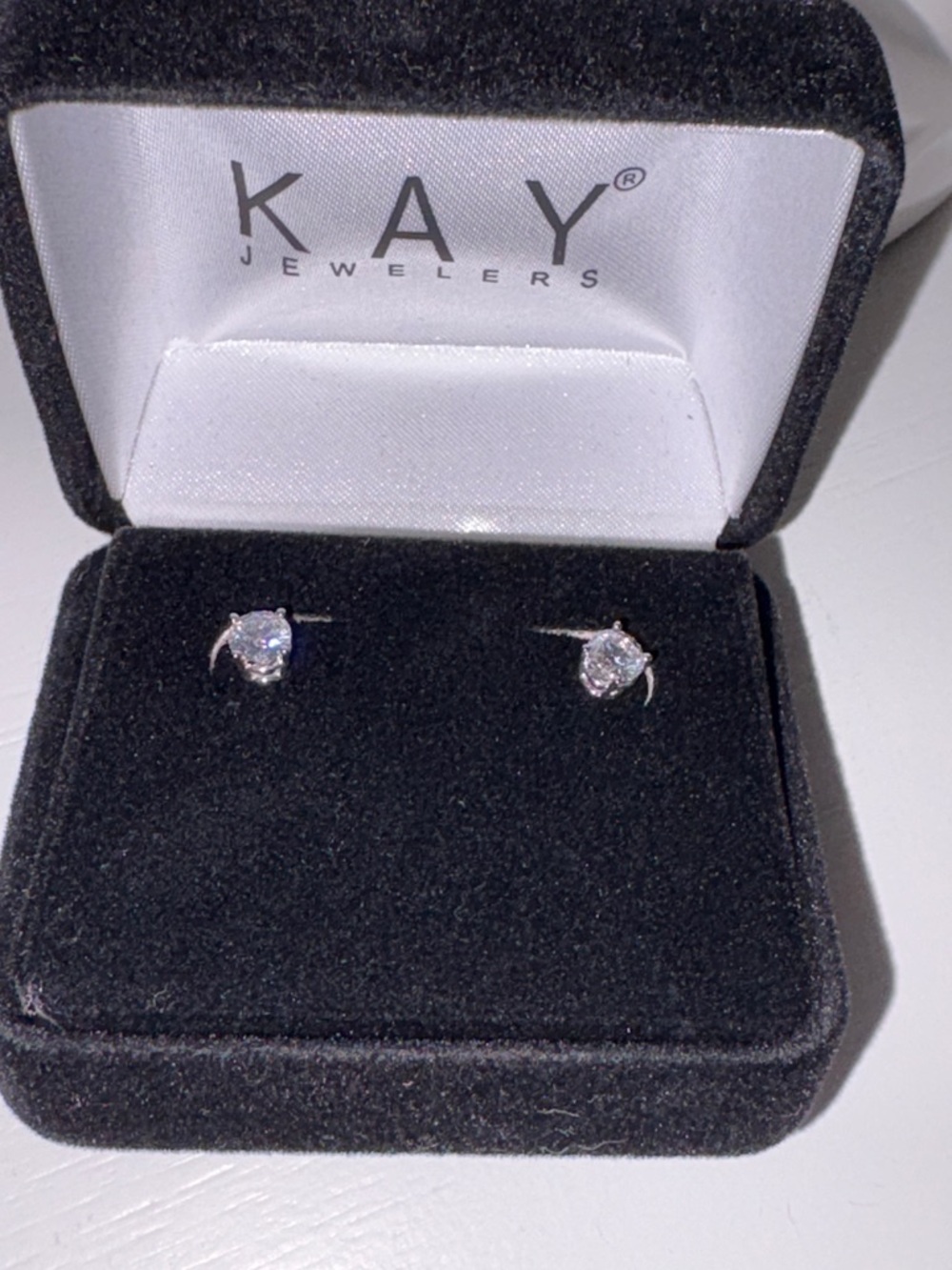 Kay Jewelers white Gold Solitaire Round Stud Earrings/like New/ Never Worn